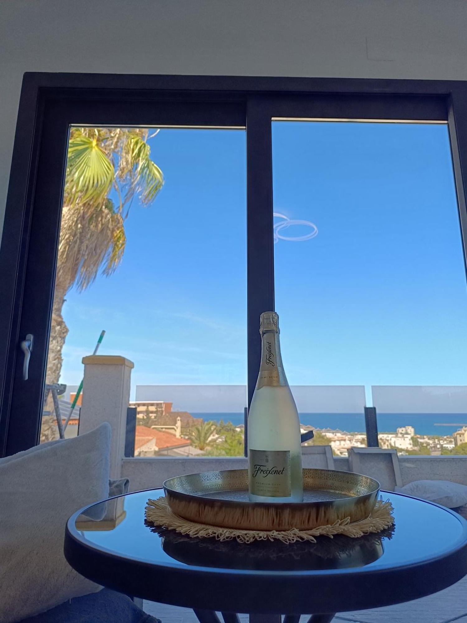 Rising Sun Bungalow Torrevieja Ngoại thất bức ảnh